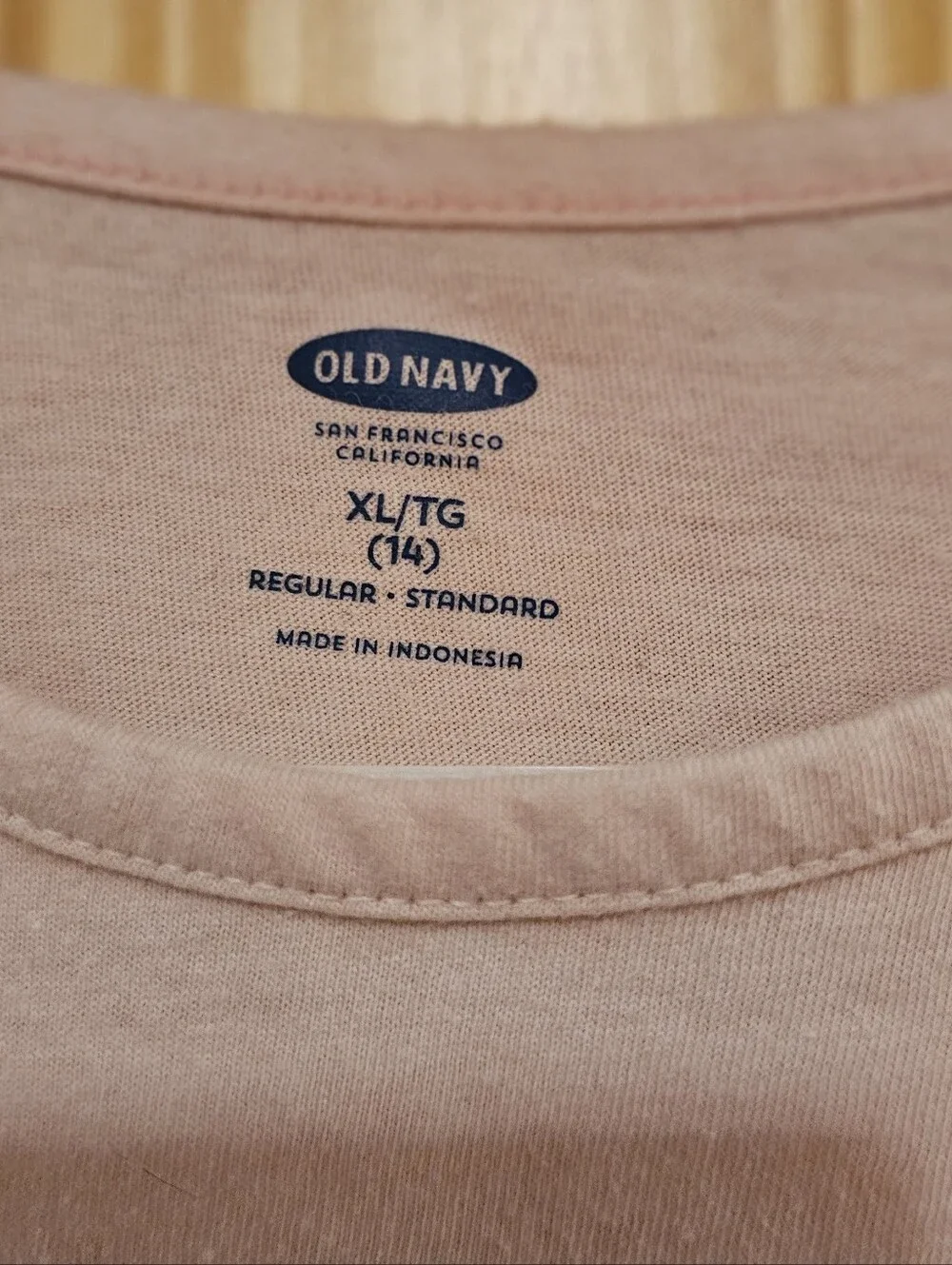 4/$10 Girls 14 Graphic Long Sleeve Tee Bunny XL Pink